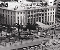 D' un Palais � l' autre